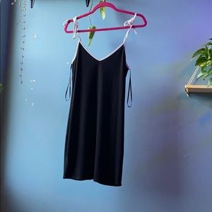 Forever 21 black dress with adjustable straps